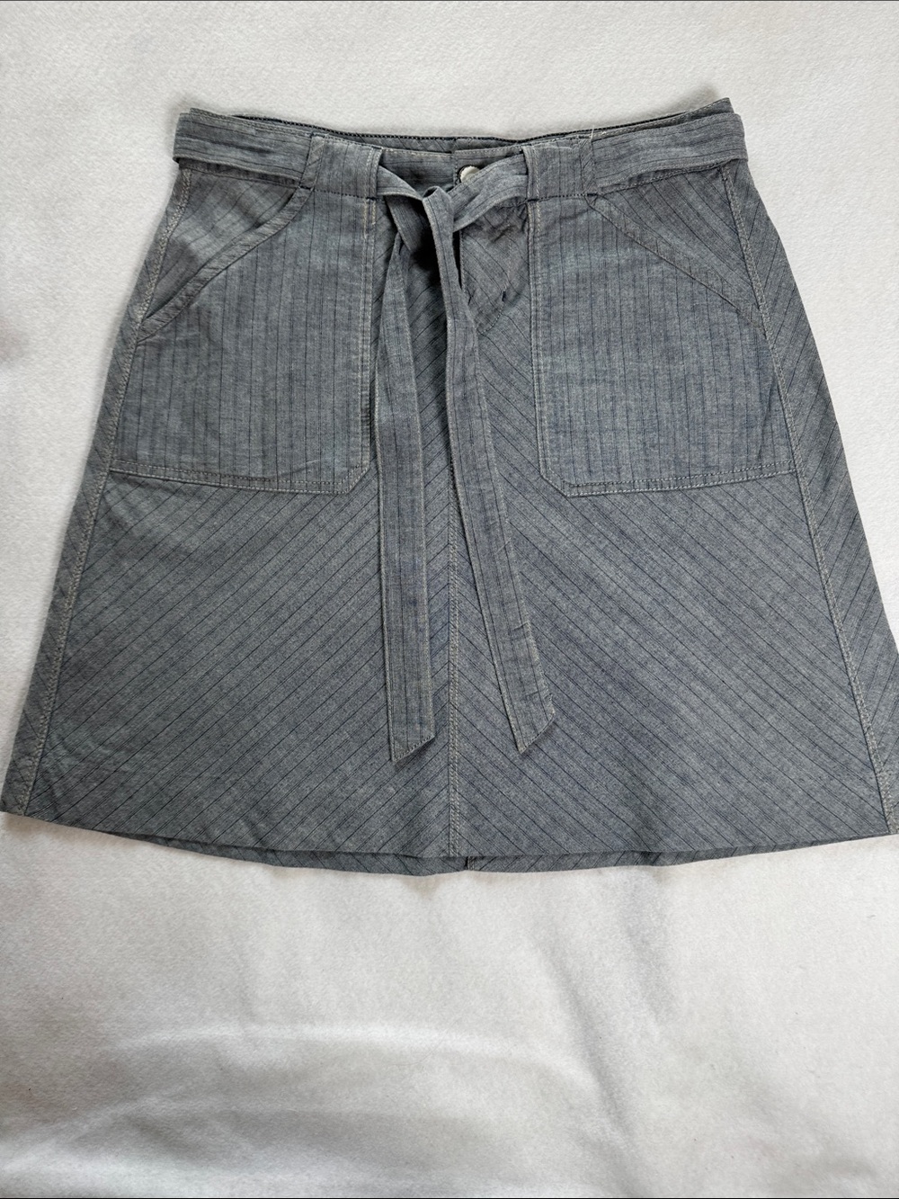 Gap Limited Edition Denim A-Line Belted Skirt – XS - Picture 3 of 9
